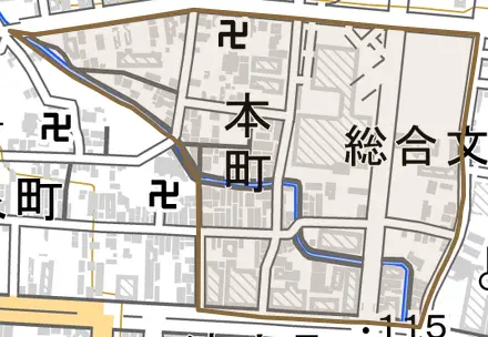 本町とその周辺の地図。町の範囲を重ねている