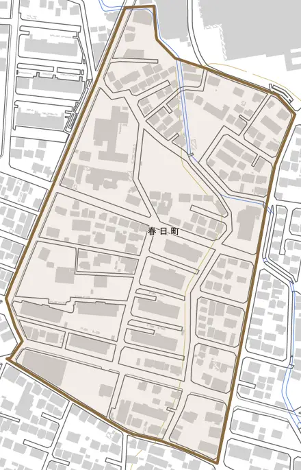 春日町とその周辺の地図。町の範囲を重ねている