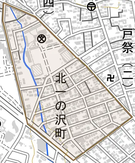 北一の沢町とその周辺の地図。町の範囲を重ねている