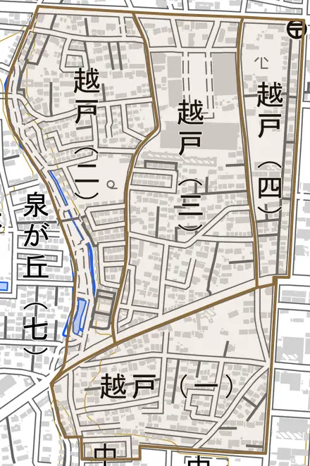 越戸とその周辺の地図。町の範囲を重ねている