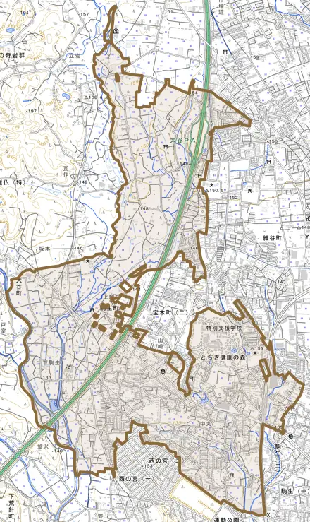駒生町とその周辺の地図。町の範囲を重ねている