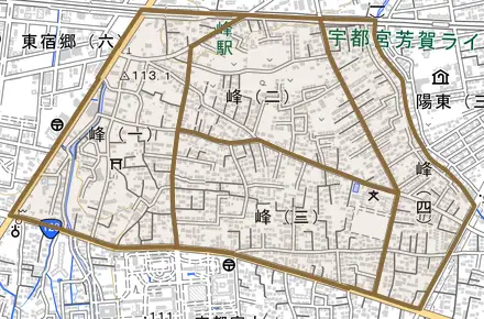 峰とその周辺の地図。町の範囲を重ねている