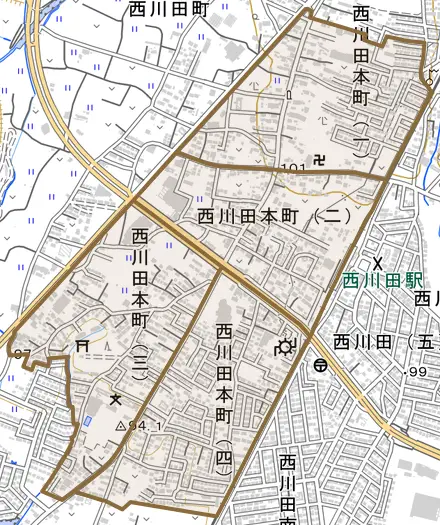 西川田本町とその周辺の地図。町の範囲を重ねている