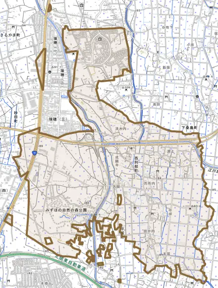西刑部町とその周辺の地図。町の範囲を重ねている