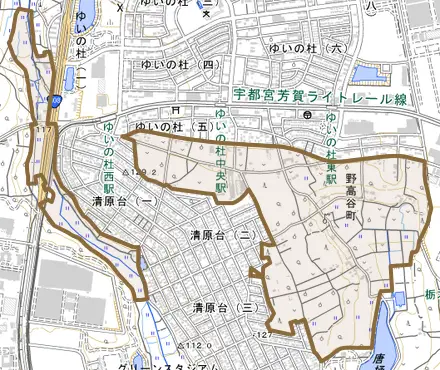 野高谷町とその周辺の地図。町の範囲を重ねている