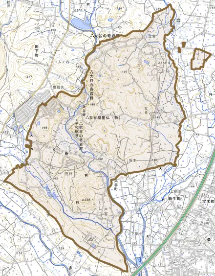 大谷町とその周辺の地図。町の範囲を重ねている