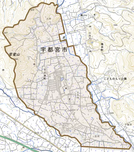 下小池町とその周辺の地図。町の範囲を重ねている