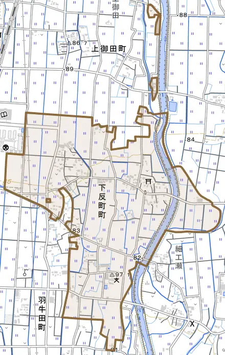 下反町町とその周辺の地図。町の範囲を重ねている