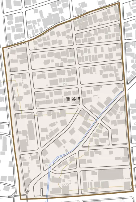 滝谷町とその周辺の地図。町の範囲を重ねている