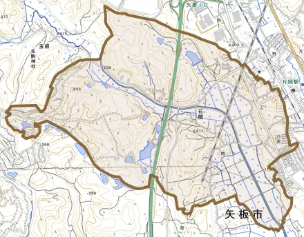 石関とその周辺の地図。町の範囲を重ねている