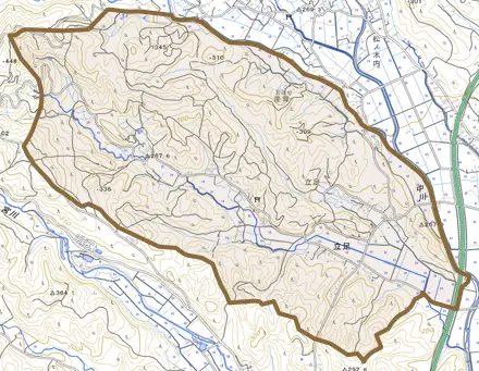 立足とその周辺の地図。町の範囲を重ねている