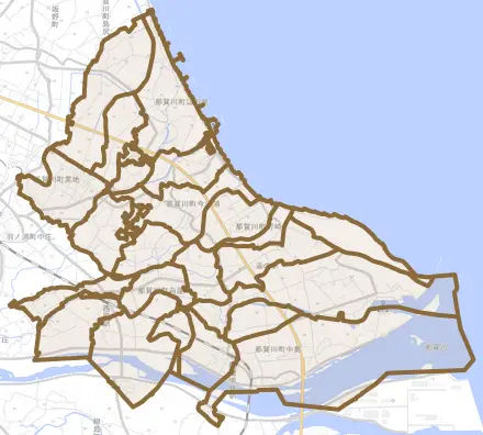 那賀川町とその周辺の地図。町の範囲を重ねている