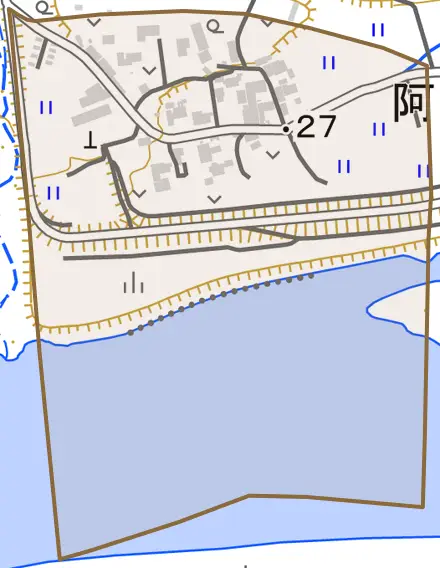 阿波町伊沢市とその周辺の地図。町の範囲を重ねている