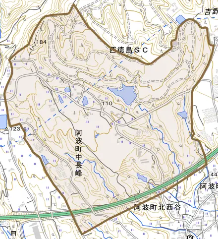 阿波町中長峰とその周辺の地図。町の範囲を重ねている