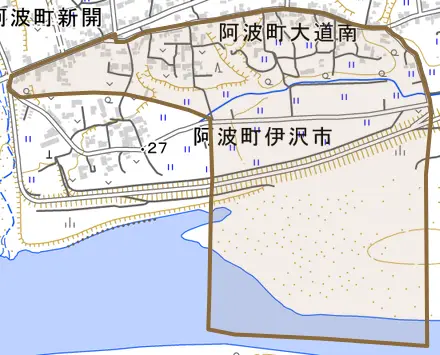 阿波町大道南とその周辺の地図。町の範囲を重ねている
