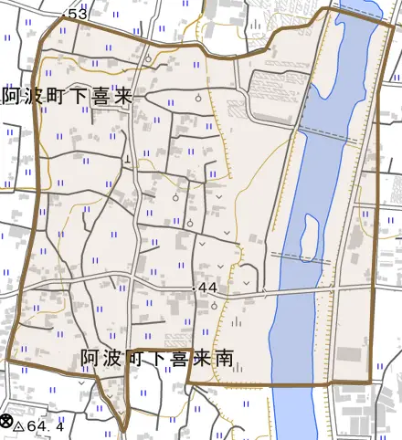 阿波町下喜来とその周辺の地図。町の範囲を重ねている