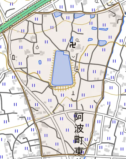 阿波町山ノ神とその周辺の地図。町の範囲を重ねている