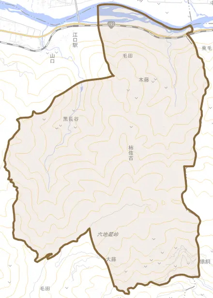 毛田とその周辺の地図。町の範囲を重ねている