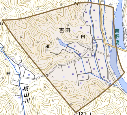 吉田とその周辺の地図。町の範囲を重ねている