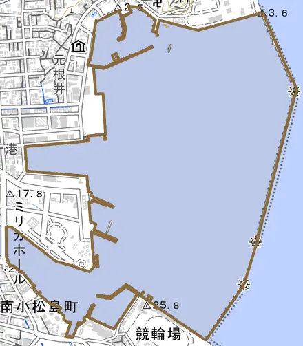 小松島町とその周辺の地図。町の範囲を重ねている