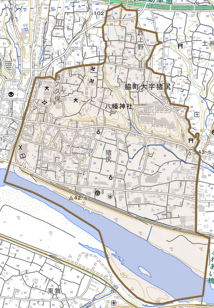 脇町大字猪尻とその周辺の地図。町の範囲を重ねている