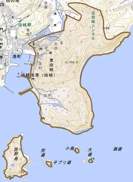 東由岐とその周辺の地図。町の範囲を重ねている