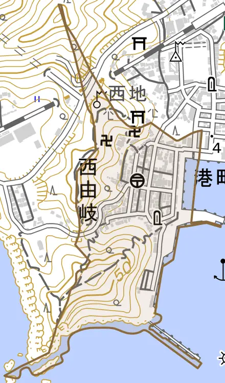 西由岐とその周辺の地図。町の範囲を重ねている