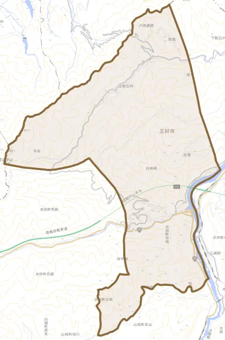 池田町白地とその周辺の地図。町の範囲を重ねている