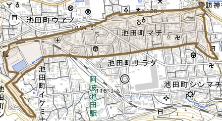池田町マチとその周辺の地図。町の範囲を重ねている