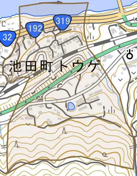 池田町トウゲとその周辺の地図。町の範囲を重ねている