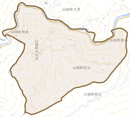 山城町茂地とその周辺の地図。町の範囲を重ねている