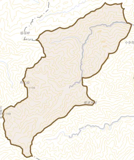 山城町尾又とその周辺の地図。町の範囲を重ねている
