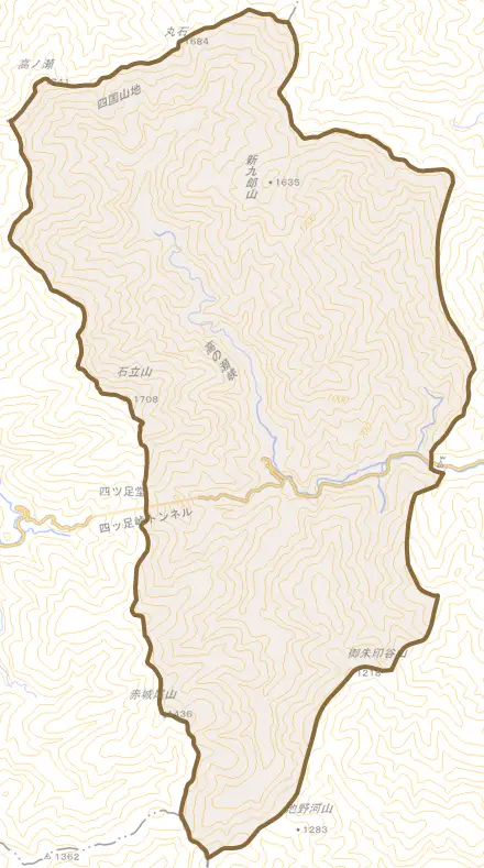 木頭北川とその周辺の地図。町の範囲を重ねている