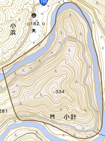 小計とその周辺の地図。町の範囲を重ねている
