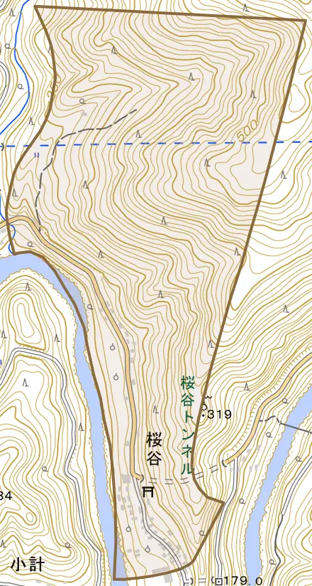 桜谷とその周辺の地図。町の範囲を重ねている