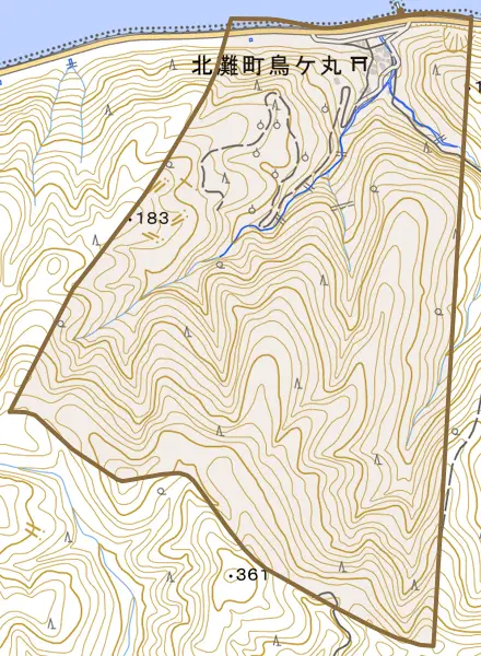 北灘町鳥ケ丸とその周辺の地図。町の範囲を重ねている