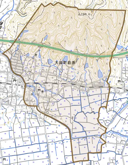 大麻町萩原とその周辺の地図。町の範囲を重ねている