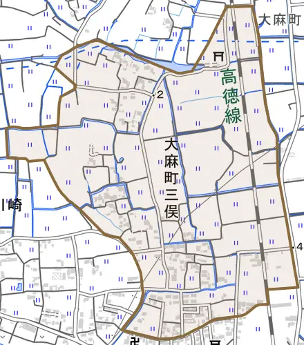 大麻町三俣とその周辺の地図。町の範囲を重ねている