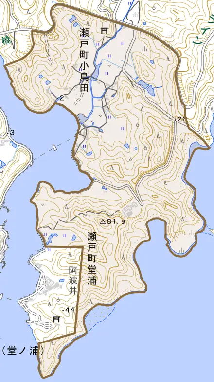 瀬戸町小島田とその周辺の地図。町の範囲を重ねている