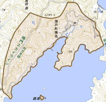 瀬戸町撫佐とその周辺の地図。町の範囲を重ねている