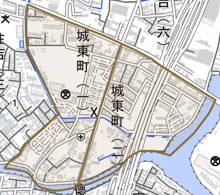城東町とその周辺の地図。町の範囲を重ねている