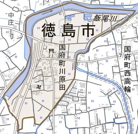 国府町川原田とその周辺の地図。町の範囲を重ねている