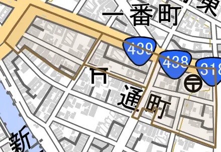 通町とその周辺の地図。町の範囲を重ねている
