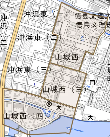 山城西とその周辺の地図。町の範囲を重ねている