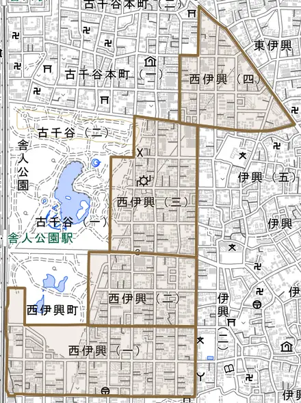 西伊興とその周辺の地図。町の範囲を重ねている