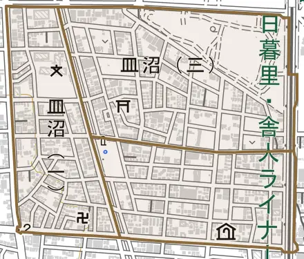 皿沼とその周辺の地図。町の範囲を重ねている