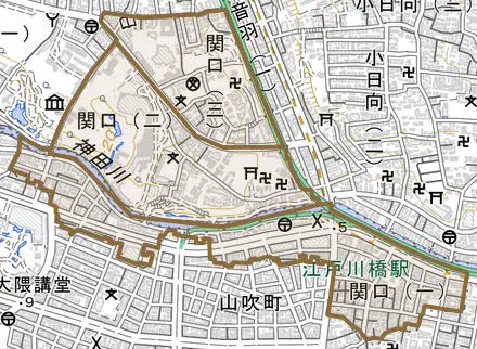 関口とその周辺の地図。町の範囲を重ねている