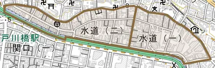 水道とその周辺の地図。町の範囲を重ねている