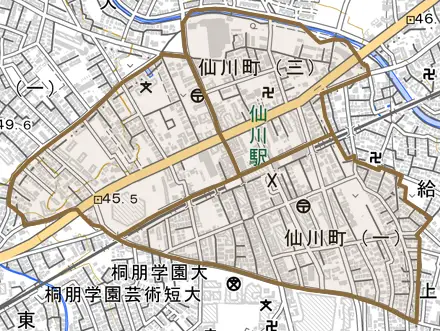 仙川町とその周辺の地図。町の範囲を重ねている
