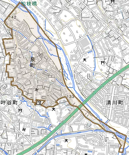 泉町とその周辺の地図。町の範囲を重ねている
